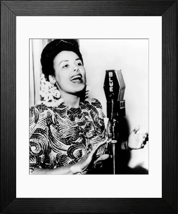 Framed Print : Lena Horne. ca. 1943. Courtesy: CSU Archives / Everett Collection