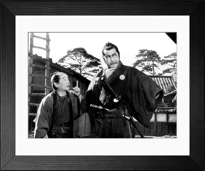 Framed Print : YOJIMBO, (aka THE BODYGUARD), Ikio Sawamura, Toshiro Mifune, 1961 Framed Print : YOJIMBO, (aka THE BODYGUARD), Ikio Sawamura, Toshiro Mifune, 1961