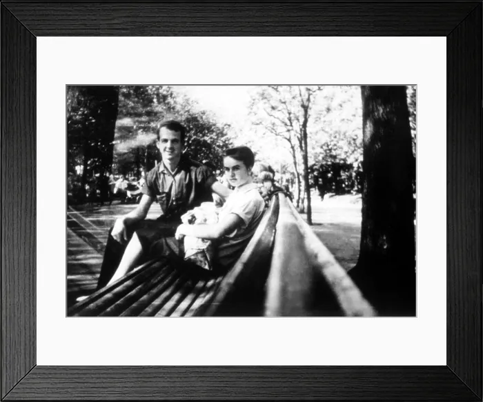 Framed Print : Lee & Marina Oswald, daughter June in Minsk, Russia, 1962. Courtesy: CSU Archives / Everett Collection Framed Print : Lee & Marina Oswald, daughter June in Minsk, Russia, 1962. Courtesy: CSU Archives / Everett Collection