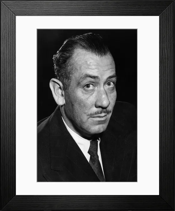 Framed Print : Author John Steinbeck, ca. 1940s. Courtesy: CSU Archives / Everett Collection Framed Print : Author John Steinbeck, ca. 1940s. Courtesy: CSU Archives / Everett Collection