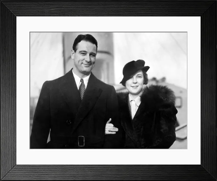 Framed Print : Lou Gehrig and bride Eleanor arrive back in New York after a world tour, 2 / 13 / 35. Courtesy: CSU Archives  /  Everett Collection