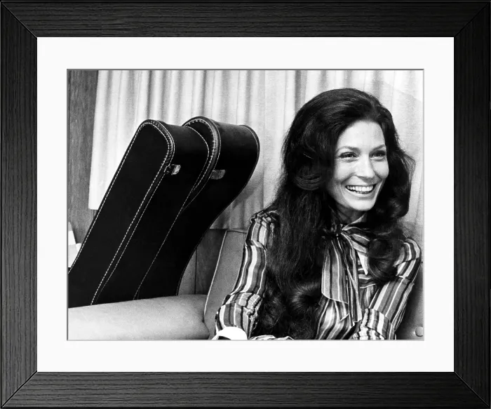 Framed Print : Loretta Lynn, American country singer, July 26, 1973. Courtesy: CSU Archives / Everett Collection