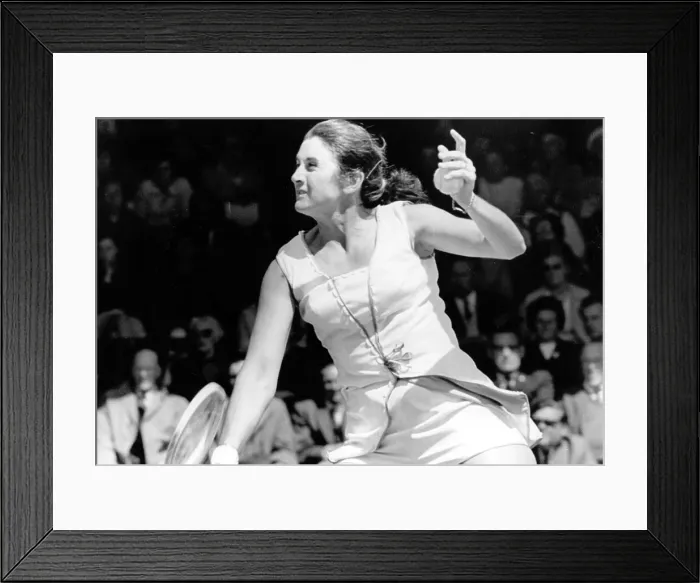 Framed Print : Judy Dalton, 1971. Courtesy: CSU Archives  /  Everett Collection