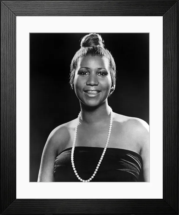 Framed Print : Aretha Franklin, 1970s. Courtesy CSU Archives / Everett Collection