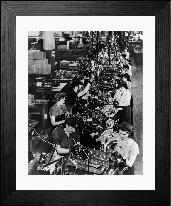 Framed Print : Women work on the assembly line for Dodge military vehicles, 1944. Courtesy: CSU Archives / Everett Collection