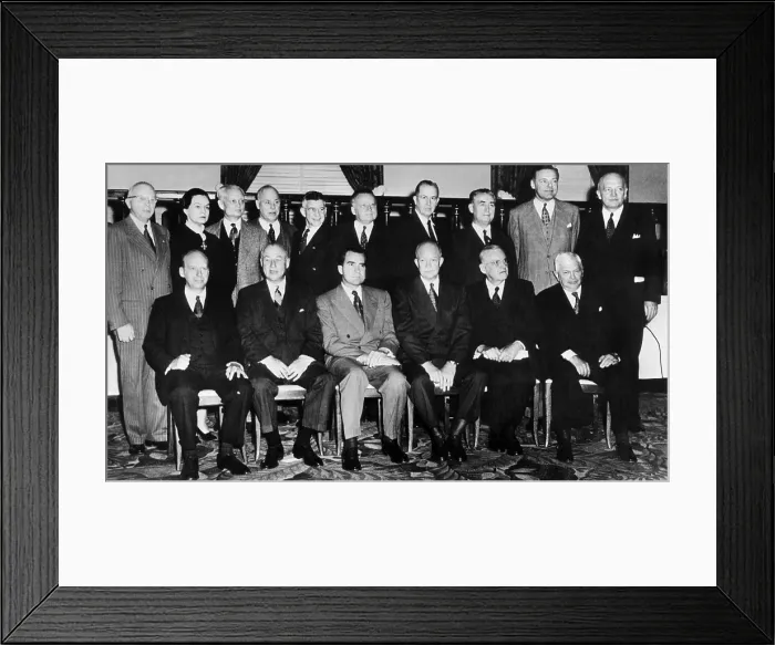 Framed Print : President-elect Dwight Eisenhower poses with his Cabinet. L-R