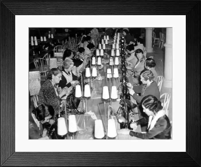 Framed Print : Great Depression, Women at work for National Projects Administration (WPA), 04 / 24 / 1936.. Courtesy: CSU Archives  /  Everett Collection