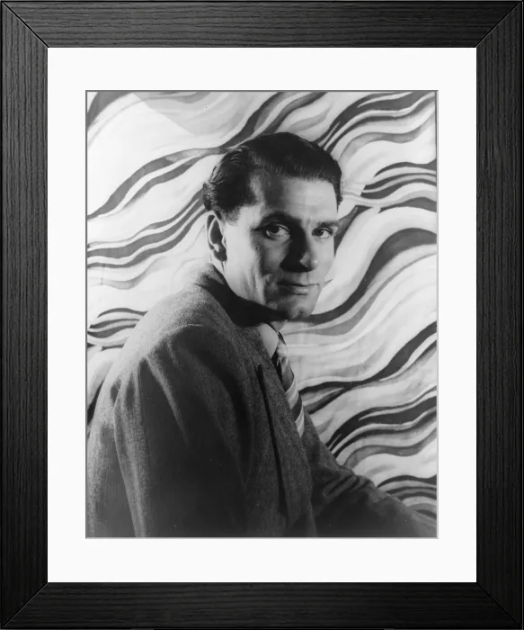 Framed Print : Laurence Olivier, portrait by Carl Van Vechten, June 17, 1939