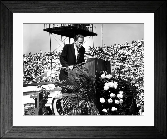 Framed Print : Evangelist, Billy Graham preaching to a crowd at the Chicago Crusade Revival.June 17, 1962. Chicago, Illinois. Courtesy: CSU Archives / Everett Collection Framed Print : Evangelist, Billy Graham preaching to a crowd at the Chicago Crusade Revival.June 17, 1962. Chicago, Illinois. Courtesy: CSU Archives / Everett Collection