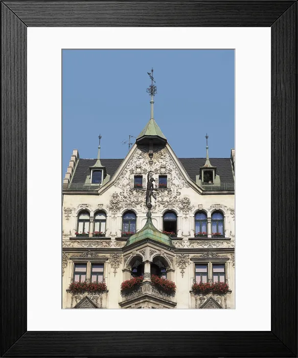 Framed Print : AUSTRIA. VIENNA. Vienna. Faade of a building on Neuer Markt street. AISA / Everett Collection**US SALES ONLY**