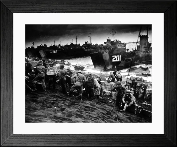 Framed Print : WORLD WAR II, Landing at Iwo Jima, 1945.. Courtesy: CSU Archives  /  Everett Collection