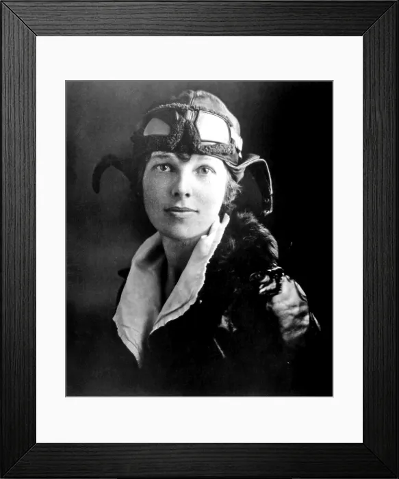 Framed Print : EV1843 - Amelia Earhart, circa late 1920s-early 1930s. Courtesy: CSU Archives  /  Everett Collection