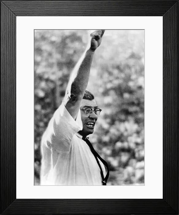 Framed Print : EV1832 - VINCE LOMBARDI. Courtesy: CSU Archives  /  Everett Collection