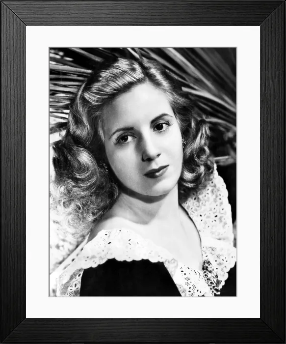 Framed Print : EV1844 - Eva Peron shortly before her marriage to Juan Peron in October 1945. Courtesy: CSU Archives  /  Everett Collection
