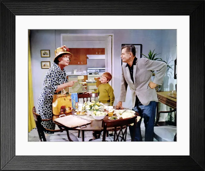 Framed Print : THE COURTSHIP OF EDDIE'S FATHER, Roberta Sherwood, Ronnie Howard, Glenn Ford, 1963