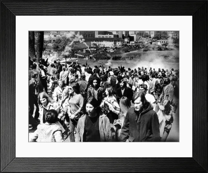 Framed Print : Kent State University students disperse as National Guardsmen (in background) fire tear gas and then bullets into crowd of 500 on the commons Framed Print : Kent State University students disperse as National Guardsmen (in background) fire tear gas and then bullets into crowd of 500 on the commons
