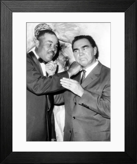 Framed Print : Max Schmeling and Joe Louis pose for photo during fourth anniversary of the U.S. People to People program. Hotel Astor, NY, October 19, 1960 Framed Print : Max Schmeling and Joe Louis pose for photo during fourth anniversary of the U.S. People to People program. Hotel Astor, NY, October 19, 1960