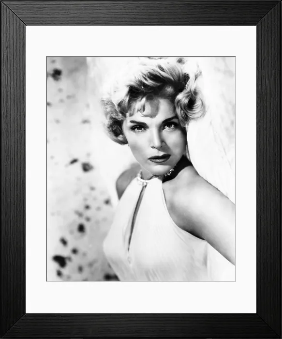 Framed Print : Lizabeth Scott, 1951 Framed Print : Lizabeth Scott, 1951
