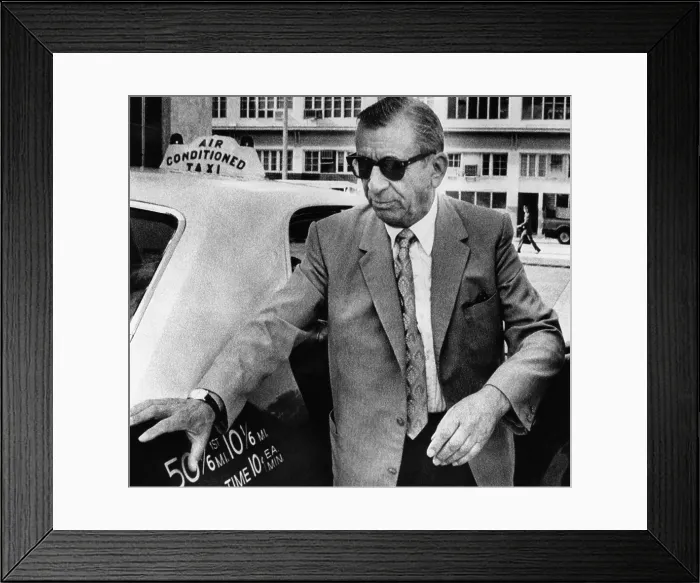Framed Print : Meyer Lansky (1902-1983), American gangster, arriving for his trial on income tax fraud charges. Miami, Florida, July 17, 1973. Courtesy: CSU Archives / Everett Collection