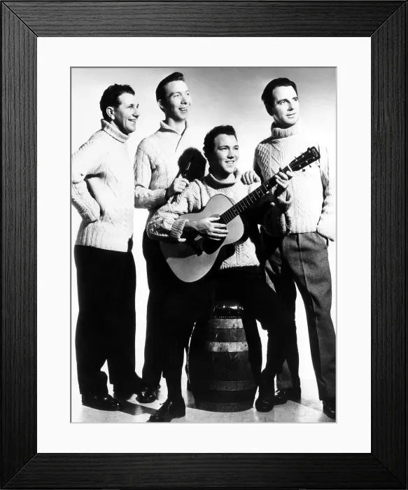 Framed Print : The Clancy Brothers, (Tommy Makem, 2nd from left), ca. 1961