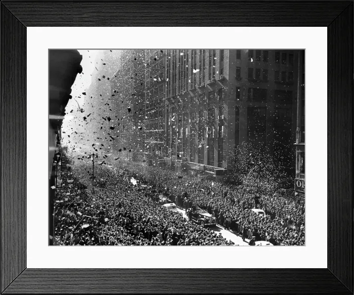 Framed Print : Crowds on Seventh Avenue in New York City after Franklin D. Roosevelt's Presidential victory, 1940.. Courtesy: CSU Archives / Everett Collection Framed Print : Crowds on Seventh Avenue in New York City after Franklin D. Roosevelt's Presidential victory, 1940.. Courtesy: CSU Archives / Everett Collection