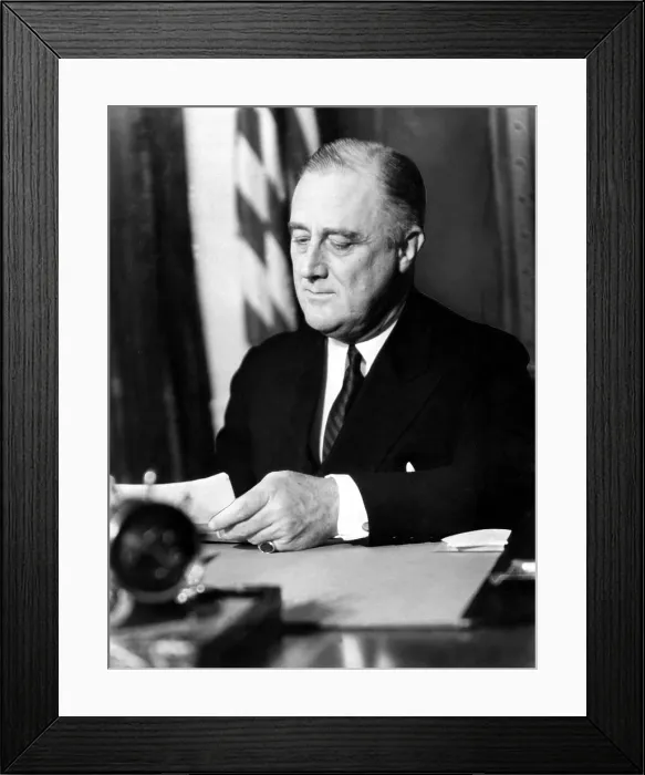 Framed Print : President Franklin Delano Roosevelt (1882-1945) 32nd President, 3 / 2 / 35, photo by Margaret Bourke-White. Courtesy: CSU Archives  /  Everett Collection