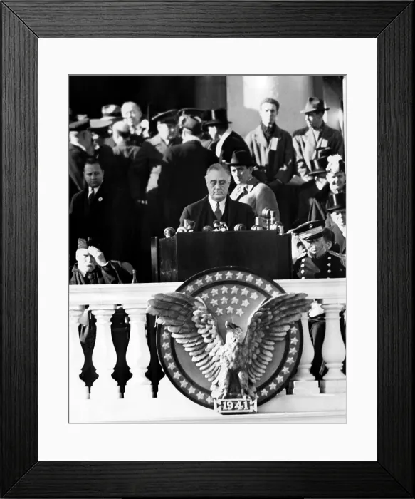 Framed Print : Franklin Roosevelt delivers the inaugural address for his third presidential term, 1941. Courtesy: CSU Archives / Everett Collection