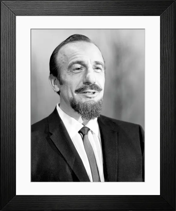 Framed Print : Mitch Miller, musician and executive at Columbia Records for many years, circa 1963. Courtesy CSU Archives / Everett Collection