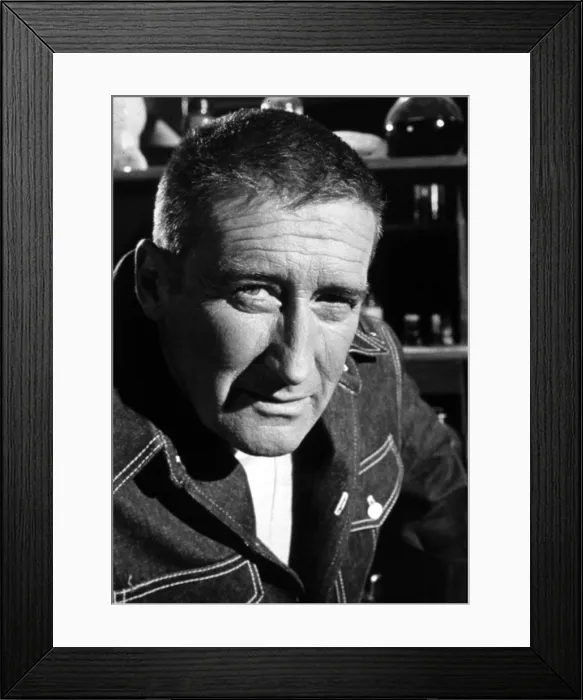 Framed Print : MICKEY SPILLANE, 1974 CSU Archives / Everett Collection