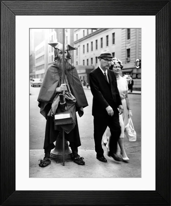 Framed Print : Moondog (aka Louis Hardin) on the streets of New York, September 11, 1963. Courtesy: CSU Archives / Everett Collection Framed Print : Moondog (aka Louis Hardin) on the streets of New York, September 11, 1963. Courtesy: CSU Archives / Everett Collection