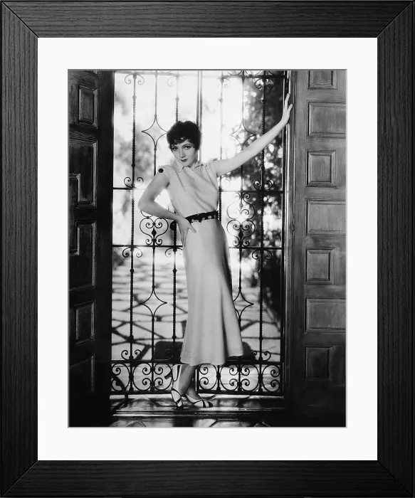 Framed Print : CLAUDETTE COLBERT, Paramount Pictures, 7 / 15 / 32