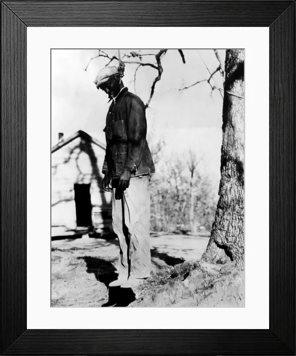 Framed Print : Lynching of A.B. Young, an African American man accused of killing 45 year old highway worker Hardy McKie