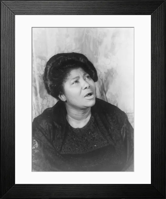 Framed Print : Mahalia Jackson, portrait by Carl Van Vechten, April 16, 1962