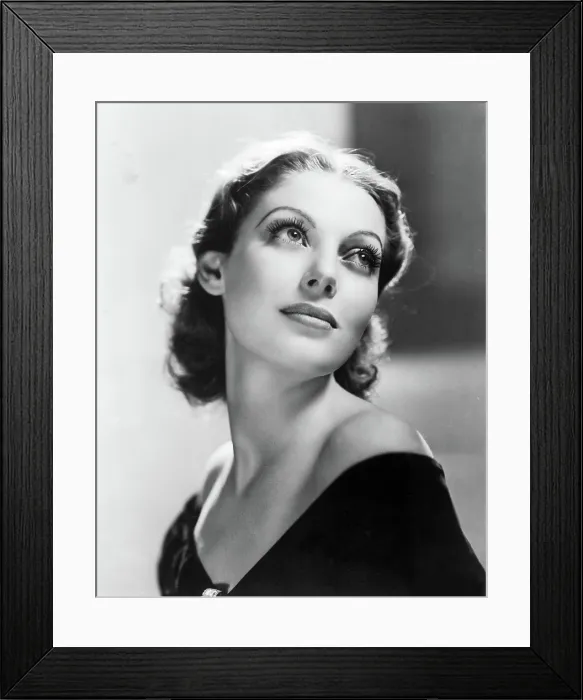 Framed Print : LORETTA YOUNG, MGM, 1933 Framed Print : LORETTA YOUNG, MGM, 1933