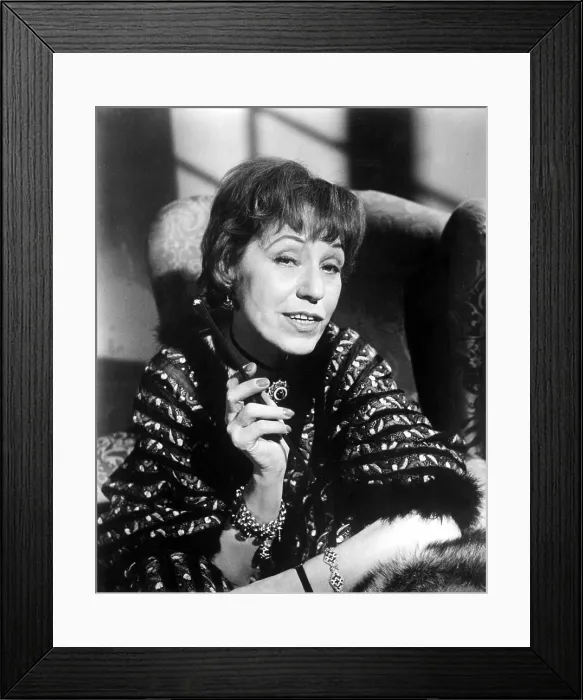 Framed Print : LOTTE LENYA