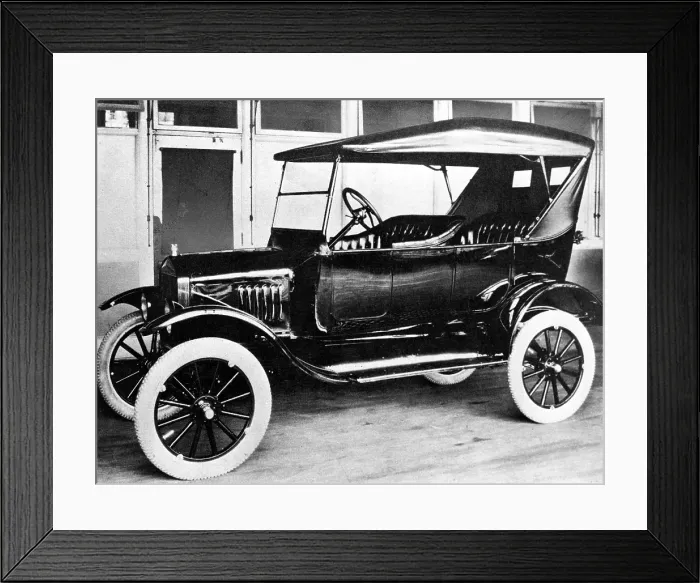 Framed Print : 1923 Model T Ford.. Courtesy: CSU Archives  /  Everett Collection