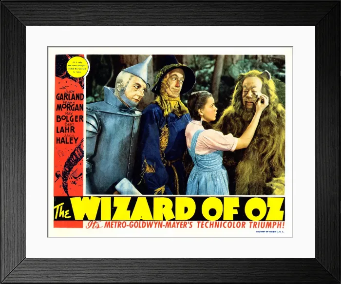 Framed Print : THE WIZARD OF OZ, from left: Jack Haley, Ray Bolger, Judy Garland, Bert Lahr, 1939