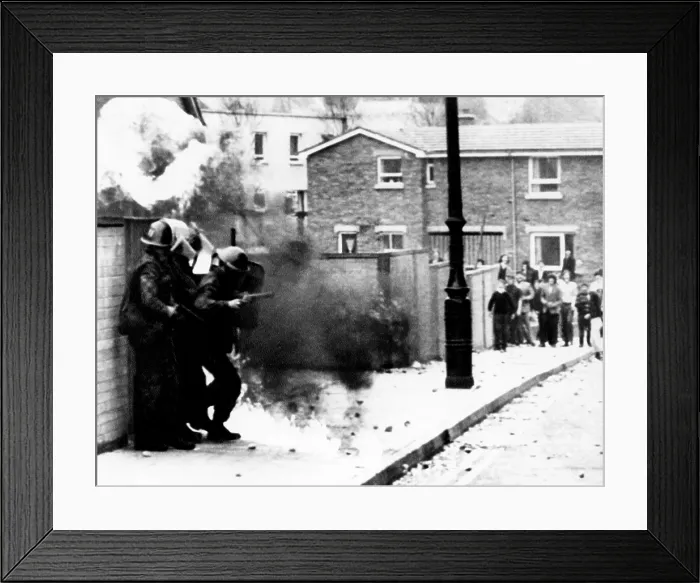 Framed Print : British troops stopped by a gasoline bomb thrown by rioters in Londonderry, Northern Ireland, 1971. Courtesy: CSU Archives / Everett Collection Framed Print : British troops stopped by a gasoline bomb thrown by rioters in Londonderry, Northern Ireland, 1971. Courtesy: CSU Archives / Everett Collection
