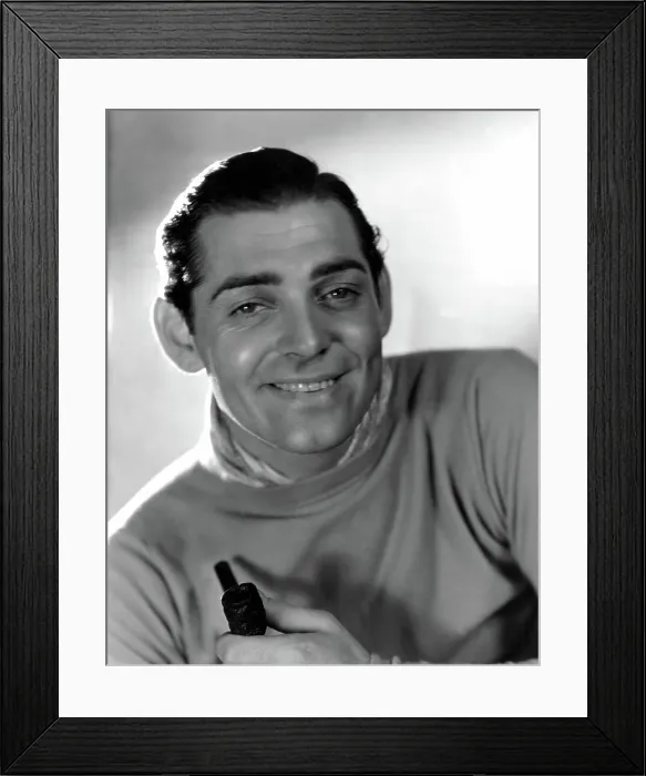 Framed Print : CLARK GABLE, 11 / 19 / 31 Framed Print : CLARK GABLE, 11 / 19 / 31