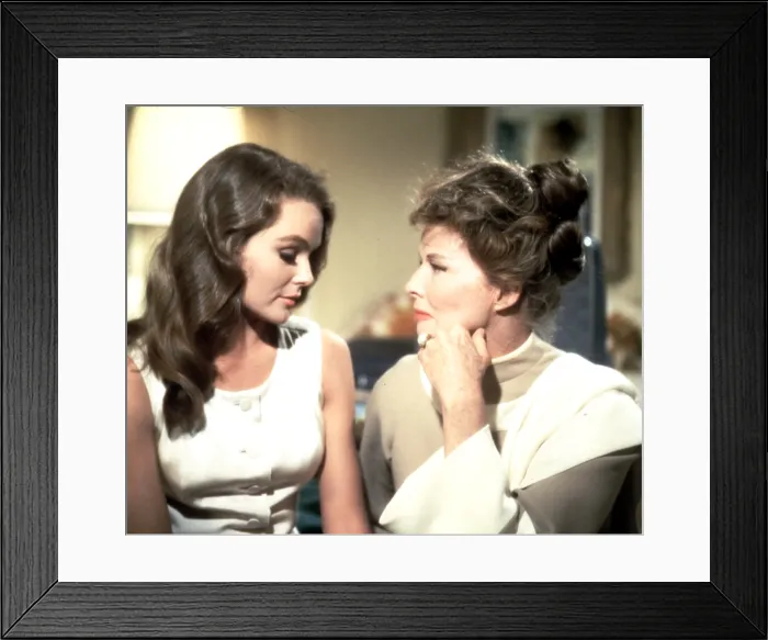 Framed Print : GUESS WHO'S COMING TO DINNER, Katharine Houghton, Katharine Hepburn, 1967