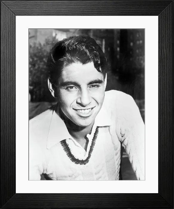 Framed Print : Pancho Gonzales, tennis player in 4 / 25 / 1950. Courtesy: CSU Archives / Everett Collection