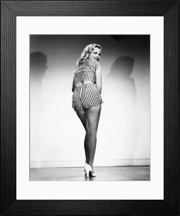 Framed Print : Cleo Moore, 1956 Framed Print : Cleo Moore, 1956