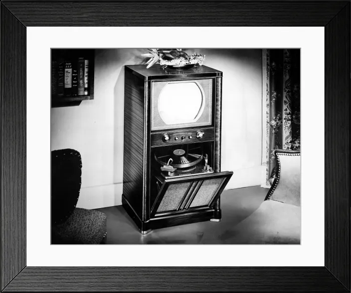 Framed Print : Philco television set and phonograph, circa 1950. Courtesy: CSU Archives / Everett Collection Framed Print : Philco television set and phonograph, circa 1950. Courtesy: CSU Archives / Everett Collection