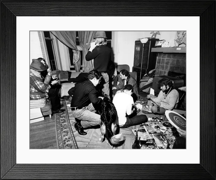 Framed Print : San Francisco, Calif. Hippies hanging out in an apartment, 3 / 17 / 1967. Courtesy: CSU Archives / Everett Collection Framed Print : San Francisco, Calif. Hippies hanging out in an apartment, 3 / 17 / 1967. Courtesy: CSU Archives / Everett Collection