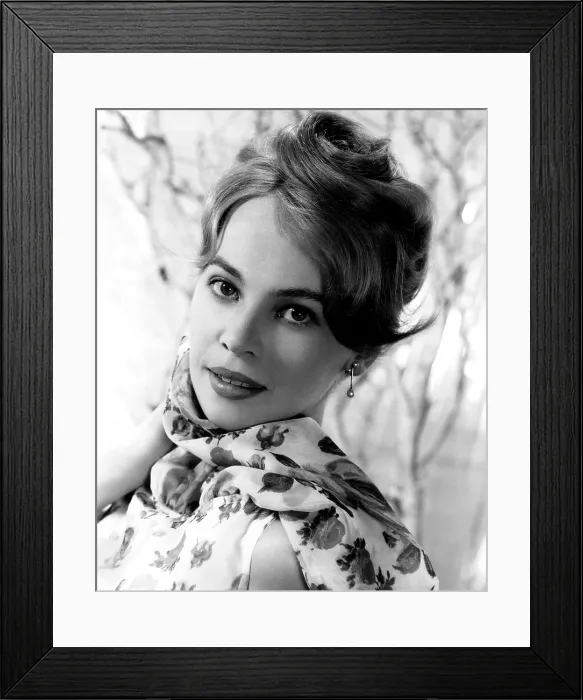 Framed Print : Leslie Caron, circa 1960