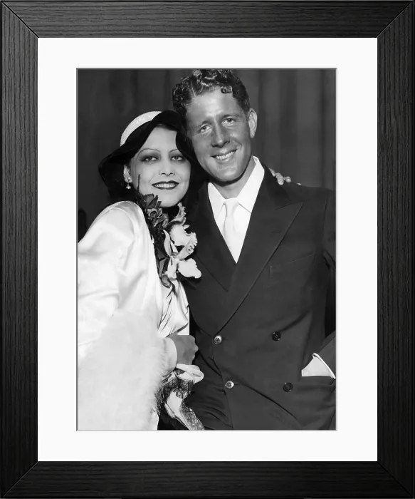 Framed Print : Rudy Vallee (right), and his wife, Fay Webb, circa 1931. Courtesy: CSU Archives / Everett Collection Framed Print : Rudy Vallee (right), and his wife, Fay Webb, circa 1931. Courtesy: CSU Archives / Everett Collection