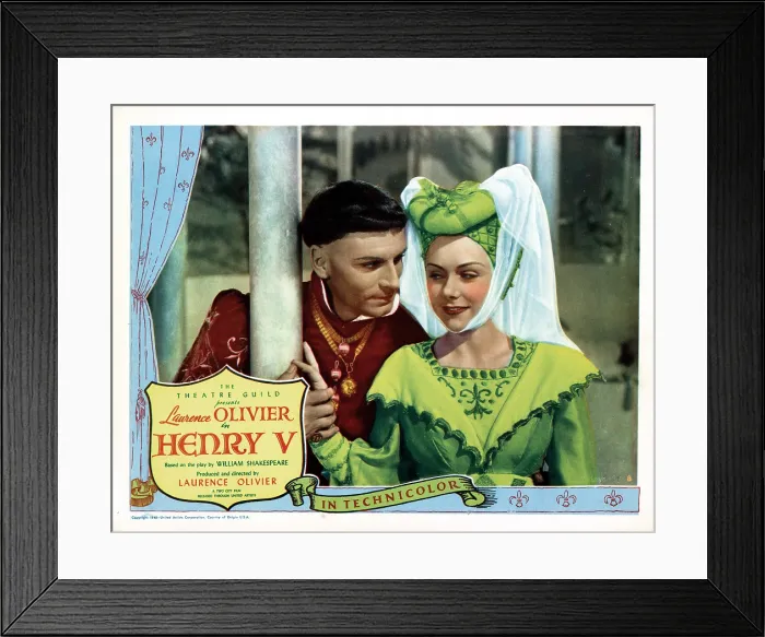 Framed Print : HENRY V, from left, Laurence Olivier, Renee Asherson, 1944