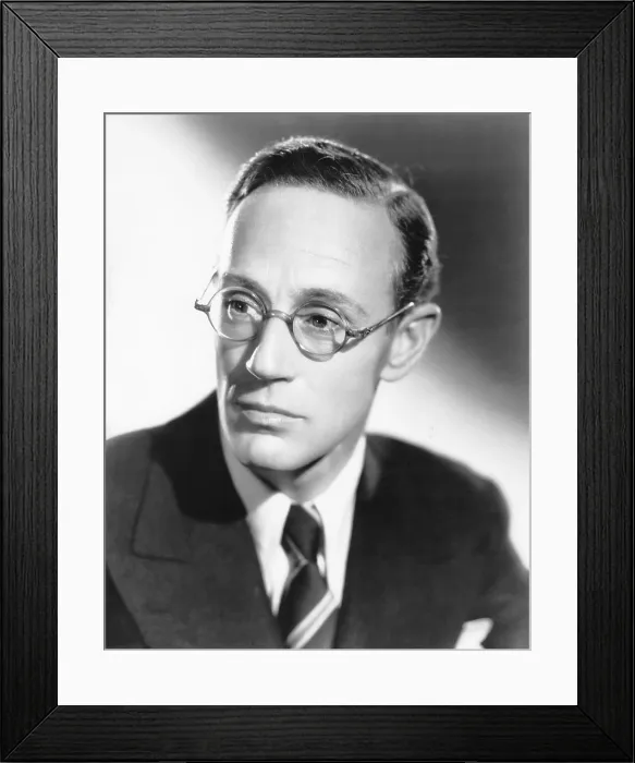 Framed Print : Leslie Howard, 1937 Framed Print : Leslie Howard, 1937