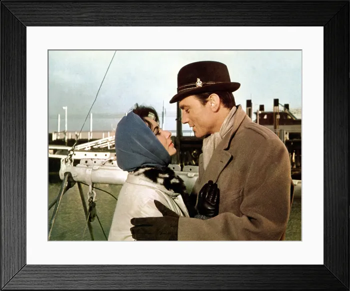 Framed Print : BUTTERFIELD 8, Elizabeth Taylor, Laurence Harvey, 1960