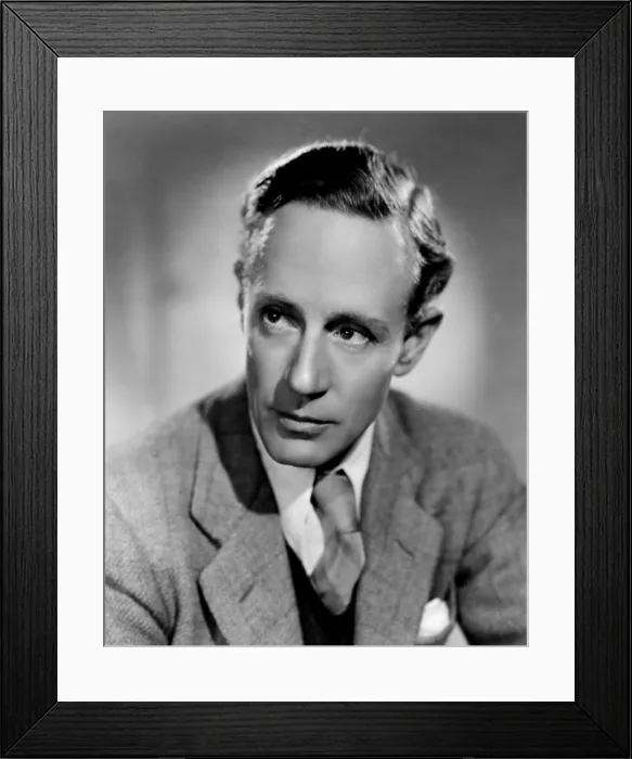 Framed Print : LESLIE HOWARD, portrait Framed Print : LESLIE HOWARD, portrait